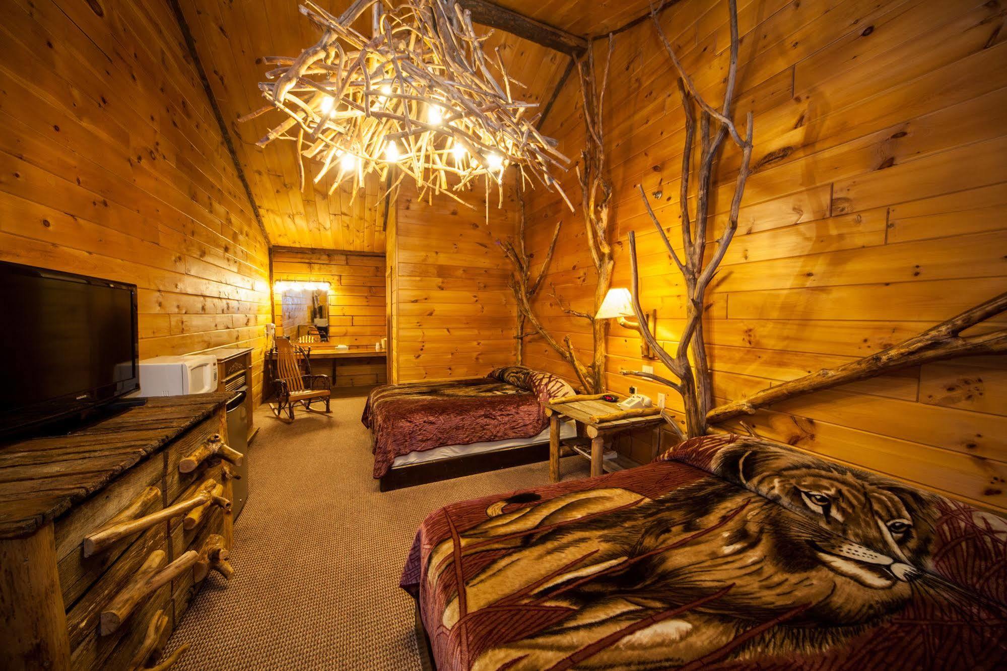 Log Cabin Lodge & Suites Jones Mills Exterior foto